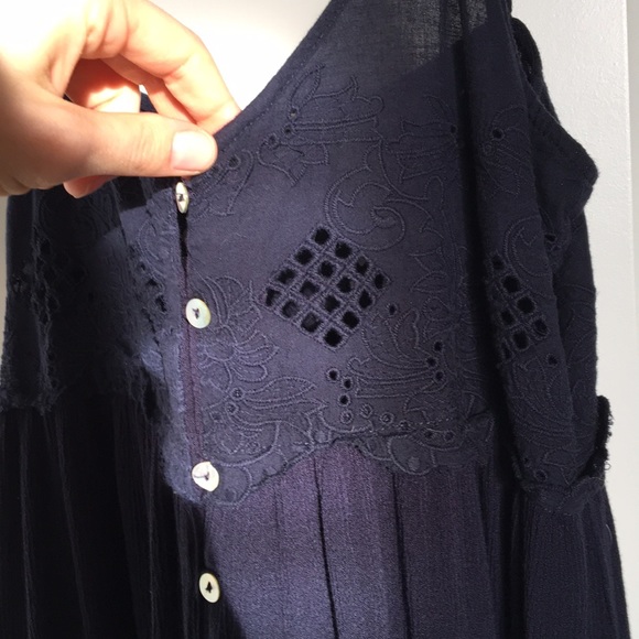 Dress - Picture 5 of 6